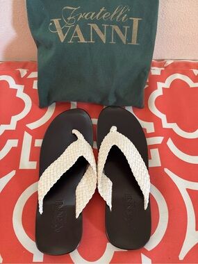 VANNI Italian Woven White Strap dark brown leather footbed sandals